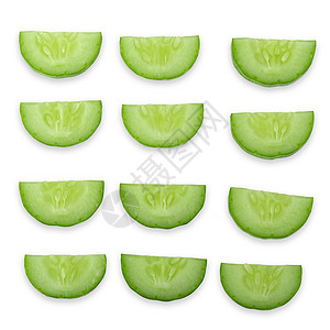 在白色背景上孤立的黄瓜切片食物蔬菜饮食绿色宏观黄瓜片背景图片