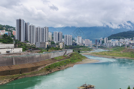 从中国重庆的武隆 美丽的乡村一面游客建筑学商业旅行文化店铺场景洞穴摩天大楼地标背景图片