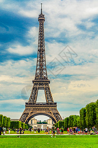 法国艾菲尔铁塔美丽的建造高清图片