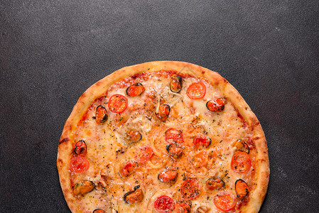 红比萨酱橄榄比萨店高清图片