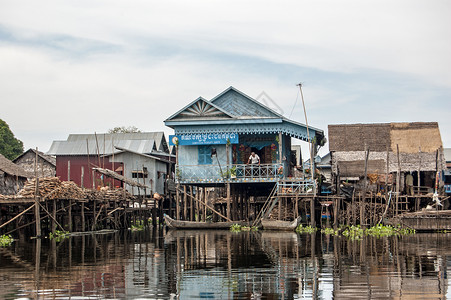 柬埔寨人民党办事处 Tonle Sap湖高清图片