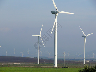 2007年4月1日 西班牙巨蜥涡轮力量生产创新环境工业技术绿色场地背景图片