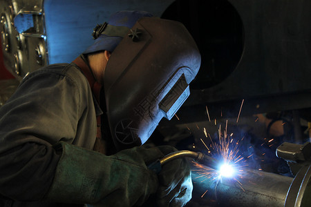 焊接器电力工具工程工厂热点建造焊缝预热生产金属背景