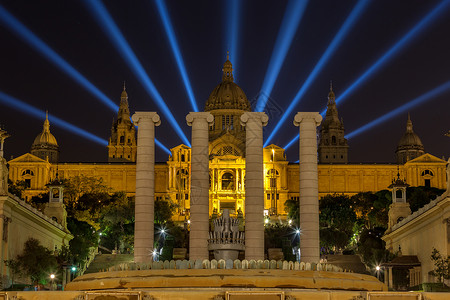 西班牙巴塞罗那国家博物馆夜景观 西班牙巴塞罗那背景图片