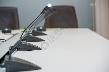 松软和选择焦点系统主席 代表股董事长办公室民众会议技术扬声器椅子屏幕桌子讨论麦克风背景