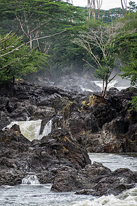 宝莲娜瀑布夏威夷上游高清图片