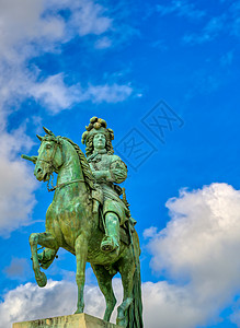 法国凡尔赛王宫皇家历史雕像旅行建筑建筑学文化国王历史性公园背景图片