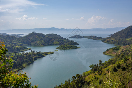 卢旺达基伍湖旅游异国全景假期森林风景地平线丘陵机车车辆背景