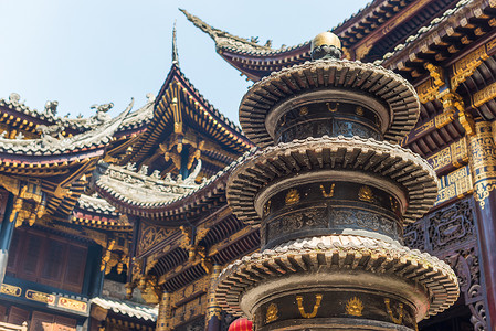 重庆西永包龙西寺重庆的中国传统建筑图示细节文化旅行佛教徒花园历史性崇拜雕塑古董宗教旅游背景