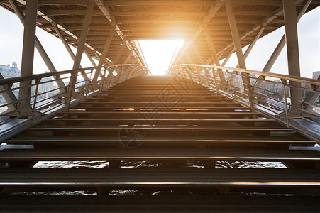 费费里巴黎索尔费里诺桥对太阳的阶梯线条小路金属场景光环街道地标人行道通道建筑学背景