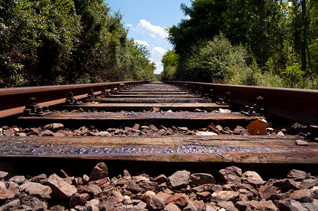 火车铁路过境乘客铁轨航程运输机车旅行岩石轨道通道背景图片
