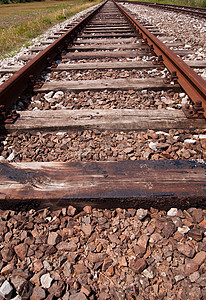 火车铁路旅行铁轨速度运输岩石航程机车过境车站轨道背景图片