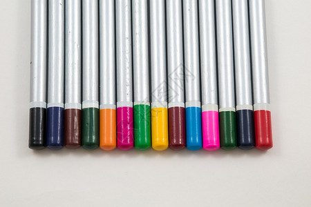 彩色铅笔结尾显示笔颜色背景图片