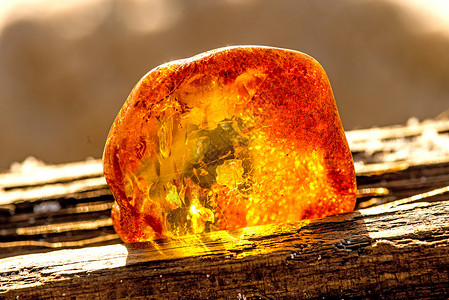 自制水晶太阳太阳中的琥珀礼物水晶生物学首饰宝石挖掘材料橙子药物石头背景