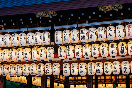 书法社招新日本京都神社人行道宗教花园旅游旅行神社文化吸引力小路灯笼背景