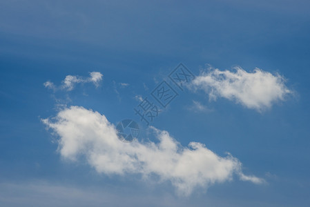 蓝色天空 有白云图层天气白色背景图片