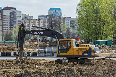 土地利用VOLVO EC120锁挖土机背景