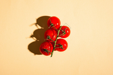 樱桃番茄蔬菜 新鲜熟食 鲜奶油色团体主义者饮食蔬菜营养阴影美食强光奶油西红柿背景图片