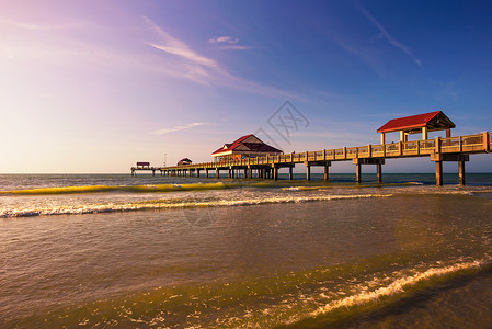 佛罗里达一个清水海滩上日落60号码头高清图片
