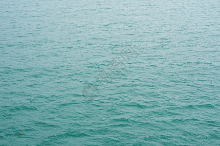 海浪素材透明蓝海水 海洋表面为天然背景反射温泉假期墙纸水池蓝色场景运动洪水液体背景