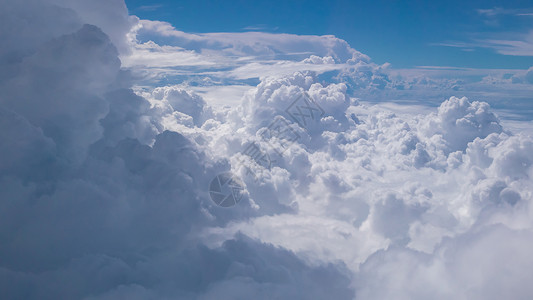 从飞机上看白色的自然高清图片