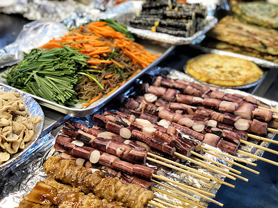 则热寺韩国首尔东台门区夜生活街坊食品炙烤美食烹饪市场人群文化街道乌贼商业烧烤背景