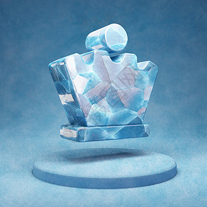 国际象棋皇后图标 蓝雪讲台上破裂的蓝色冰棋皇后标志背景图片