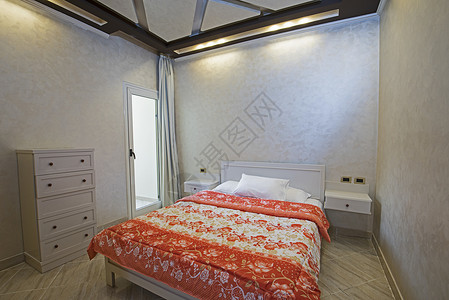 室内双卧房设计内部设计双人床卧室寝具奢华床垫窗帘枕头展示风格公寓背景图片