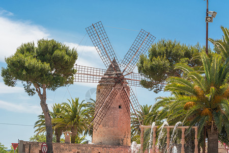西班牙式的旧风车农业气团旋转商业文化载波农场功率风能活力背景图片