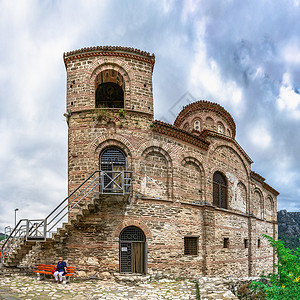 保加利亚中世纪的Asens堡垒壁画油漆悬崖教会复兴宗教旅游文化历史旅行背景图片