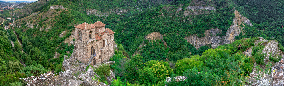保加利亚中世纪的Asens堡垒艺术复兴教会历史旅游民族文化壁画悬崖建筑背景图片