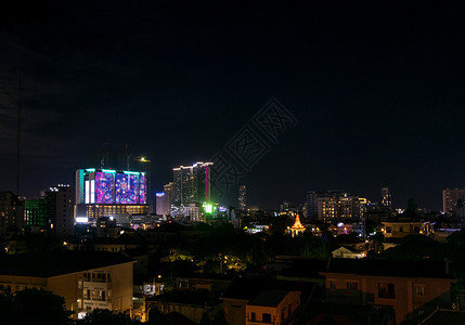中央市中心phnom pinh城市天线夜景 坎波迪亚建筑物高视野景观天际风景娜迦摩天大楼城市世界背景图片