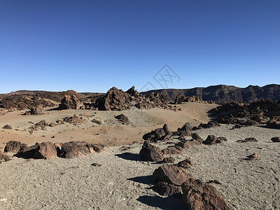 迭代山周围的景观火山月亮顶峰太阳岩石高清图片