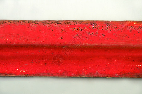 时间老化的金属生锈板在光背景上是红色的背景图片