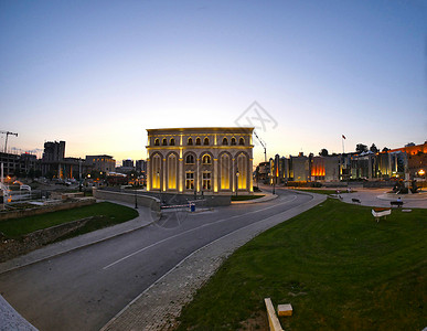 2014年斯科普里夜间风景旅游正方形建筑场景考古学法庭喷泉秀场发丝旅行背景图片