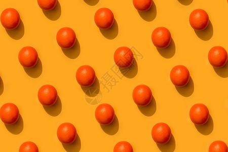 彩色背景上的彩色番茄图案 top vie框架生活食物叶子创造力小路拼贴画红色水果销售背景图片