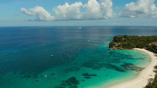 白沙沙滩的博拉凯岛 菲律宾景观旅行旅游棕榈海滩蓝色晴天假期海景鸟瞰图背景