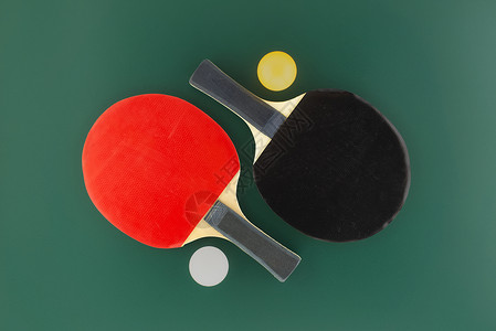 红桌和黑桌网球架爱好橡皮行动桌子乒乓球锦标赛娱乐游戏闲暇衣架背景图片