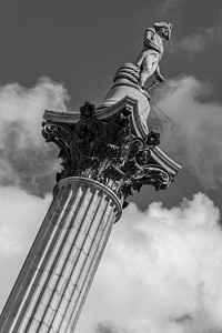 特拉法加尔广场的纳尔逊雕像背景图片