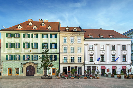 斯洛伐克布拉迪斯拉发主广场地标名字建筑学游客历史旅行广场文化姓氏正方形背景图片