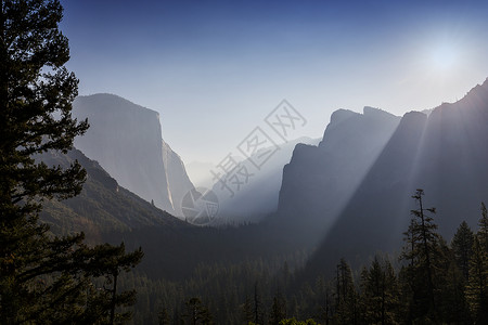 Yosemite山谷 Yosemite国家公园 加利福尼亚州 美国公园酋长背景图片