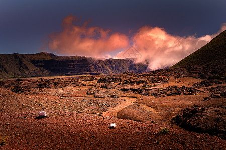 富尔奈斯火山法国留尼汪岛 佛罗奈斯火山火山火山口炉顶沙漠背景