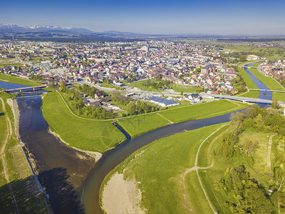 特拉基河Czarny和河在Nowy Targ举行会议背景