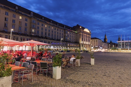 德累斯顿旧市场广场高清图片