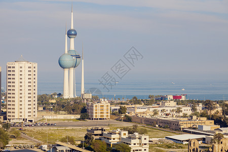 科威特塔景观建筑蓝色天空全景建筑学水箱天际地标晴天背景图片