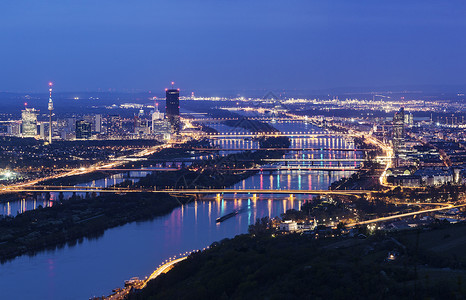 维也纳天线和多瑙河景观天际旅行建筑学城市首都地标市中心蓝色街道背景图片