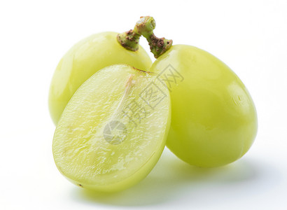 莫斯卡美丽的一帮神马斯喀特绿葡萄 孤立在白色背景果汁甜点水果饮食食物农业剪裁美食营养奢华背景
