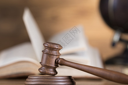 法院系统合法的木制的高清图片