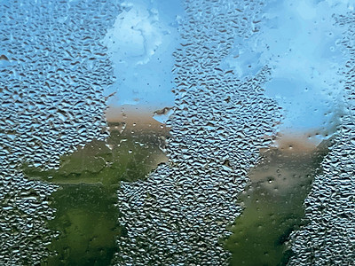 特写玻璃上的雨滴和水滴花园美丽环境反射植物生长季节草地叶子宏观插画