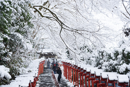京都冬天著名的左京区高清图片